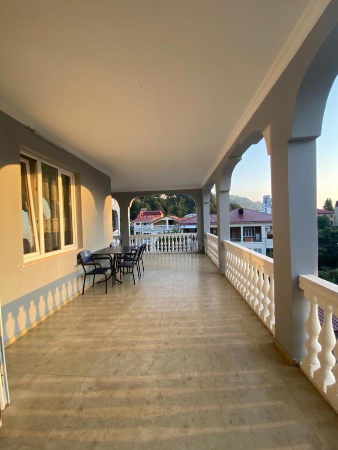 Beliy Dom Kvariati Exterior foto