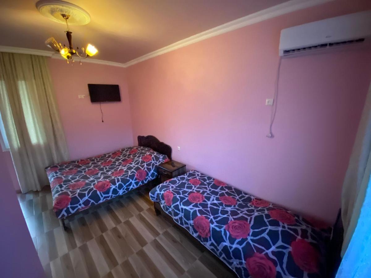 Beliy Dom Kvariati Exterior foto