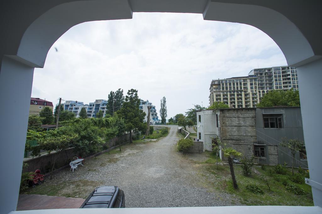 Beliy Dom Kvariati Exterior foto